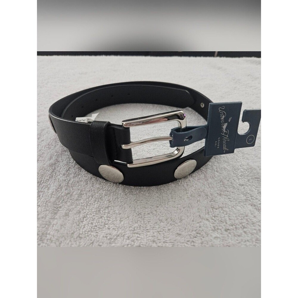 Universal Thread Women's S Black Faux Leather Dome Studded Western Belt NWT